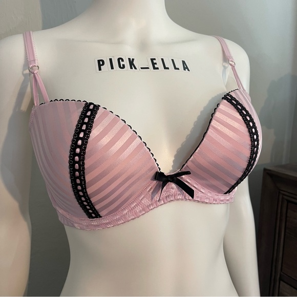36D VS Victoria’s Secret Sexy little things pink stripe Bra  ruffle garter skirt - Picture 9 of 16